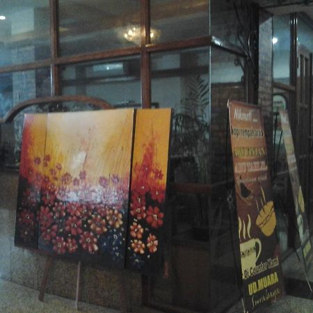 Hotel Mesir Surabaja Zewnętrze zdjęcie
