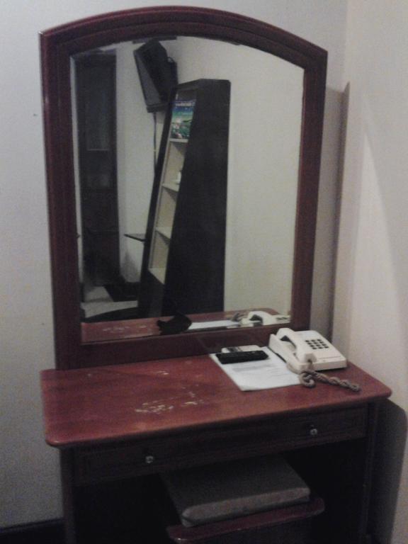 Hotel Mesir Surabaja Zewnętrze zdjęcie