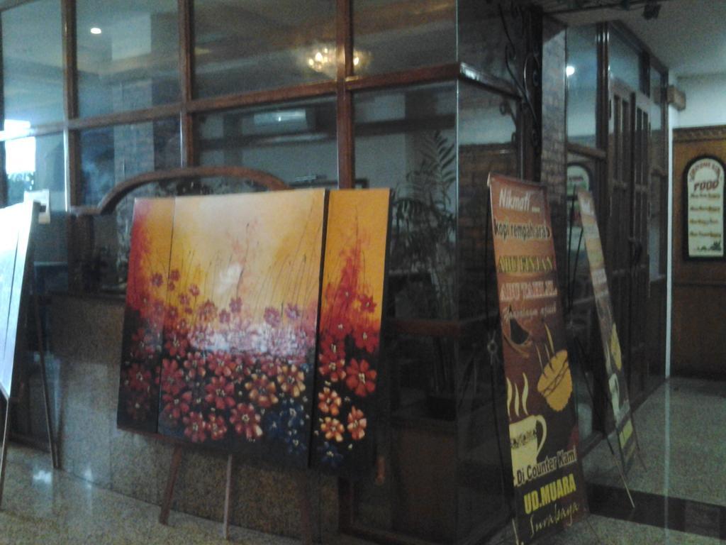 Hotel Mesir Surabaja Zewnętrze zdjęcie