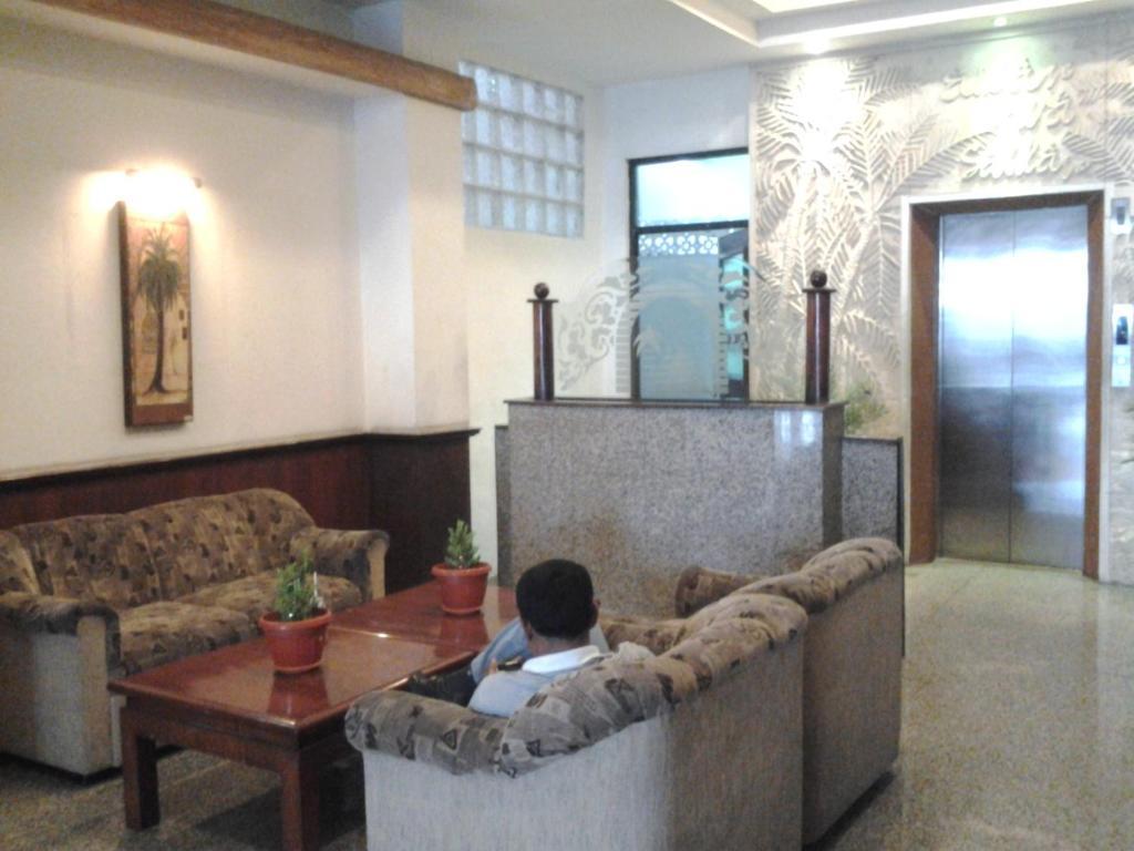 Hotel Mesir Surabaja Zewnętrze zdjęcie