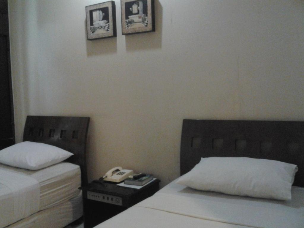 Hotel Mesir Surabaja Pokój zdjęcie